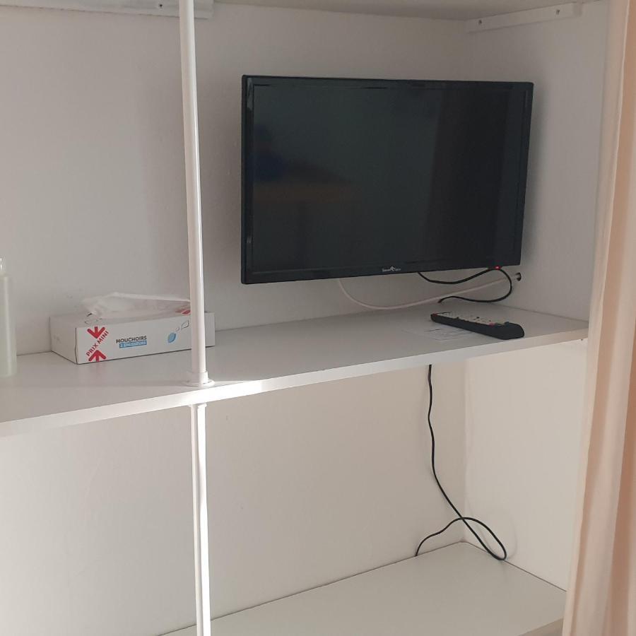 Le Bonheur Partage Bed & Breakfast Ledenon
